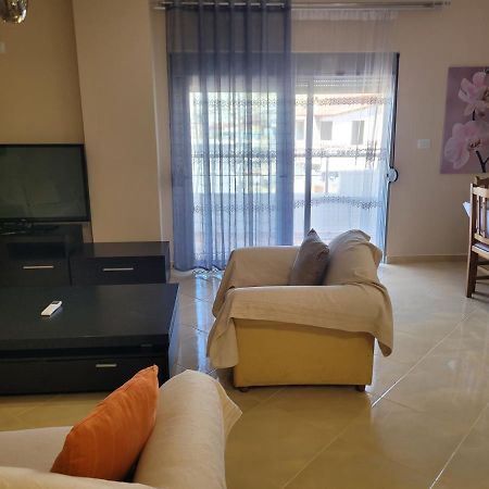Marina Apartment ซารานเดอ ภายนอก รูปภาพ