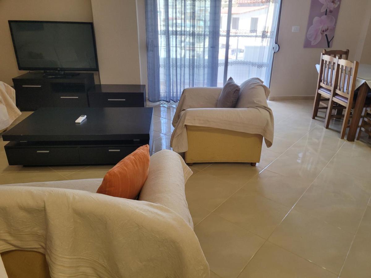 Marina Apartment ซารานเดอ ภายนอก รูปภาพ