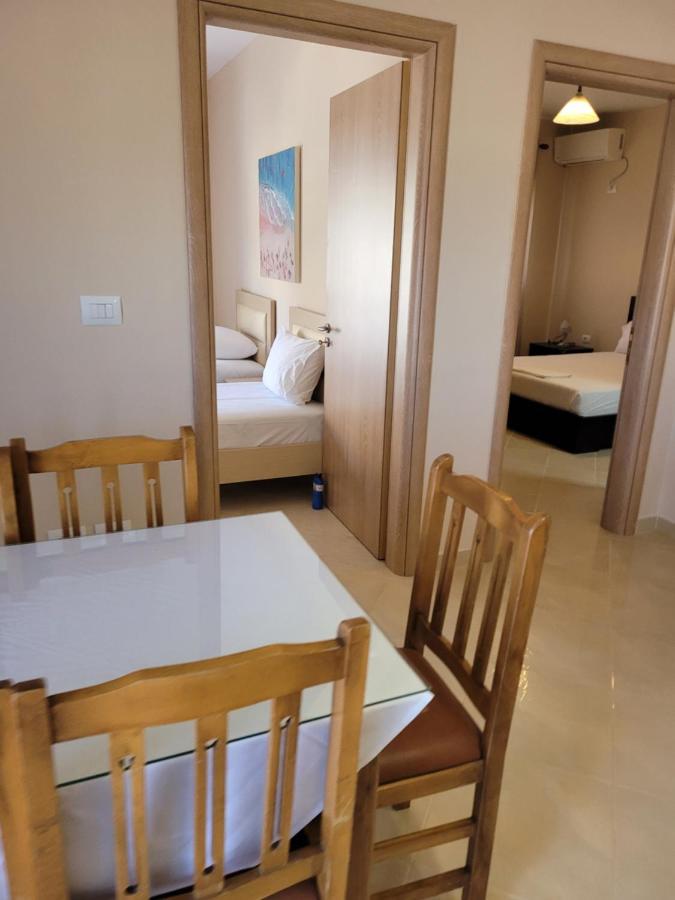 Marina Apartment ซารานเดอ ภายนอก รูปภาพ