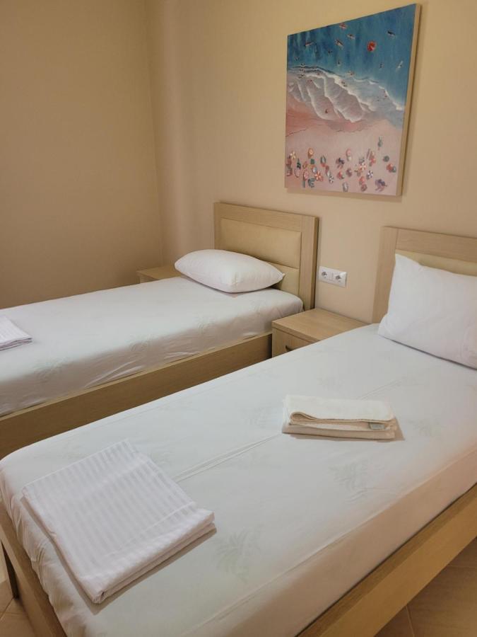 Marina Apartment ซารานเดอ ภายนอก รูปภาพ